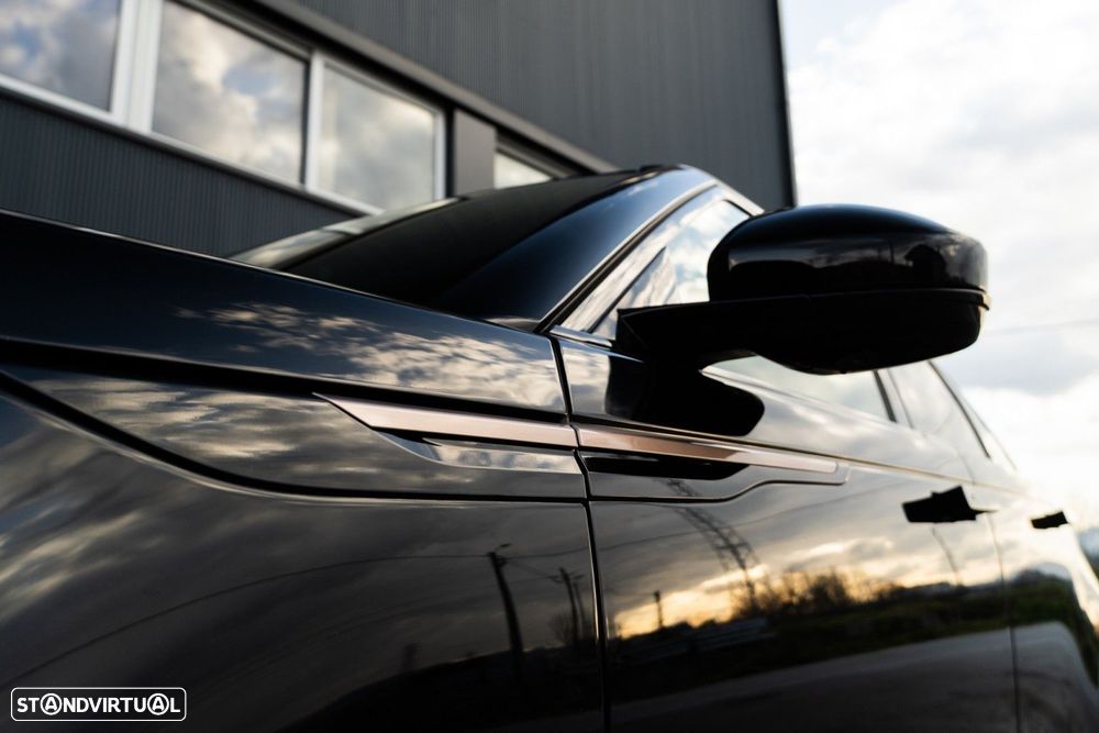 Land Rover Range Rover Velar 2.0 D R-Dynamic - 32
