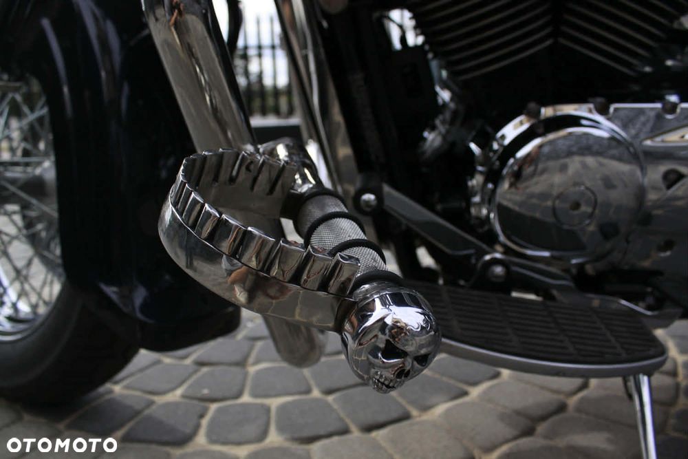 Suzuki Boulevard - 3