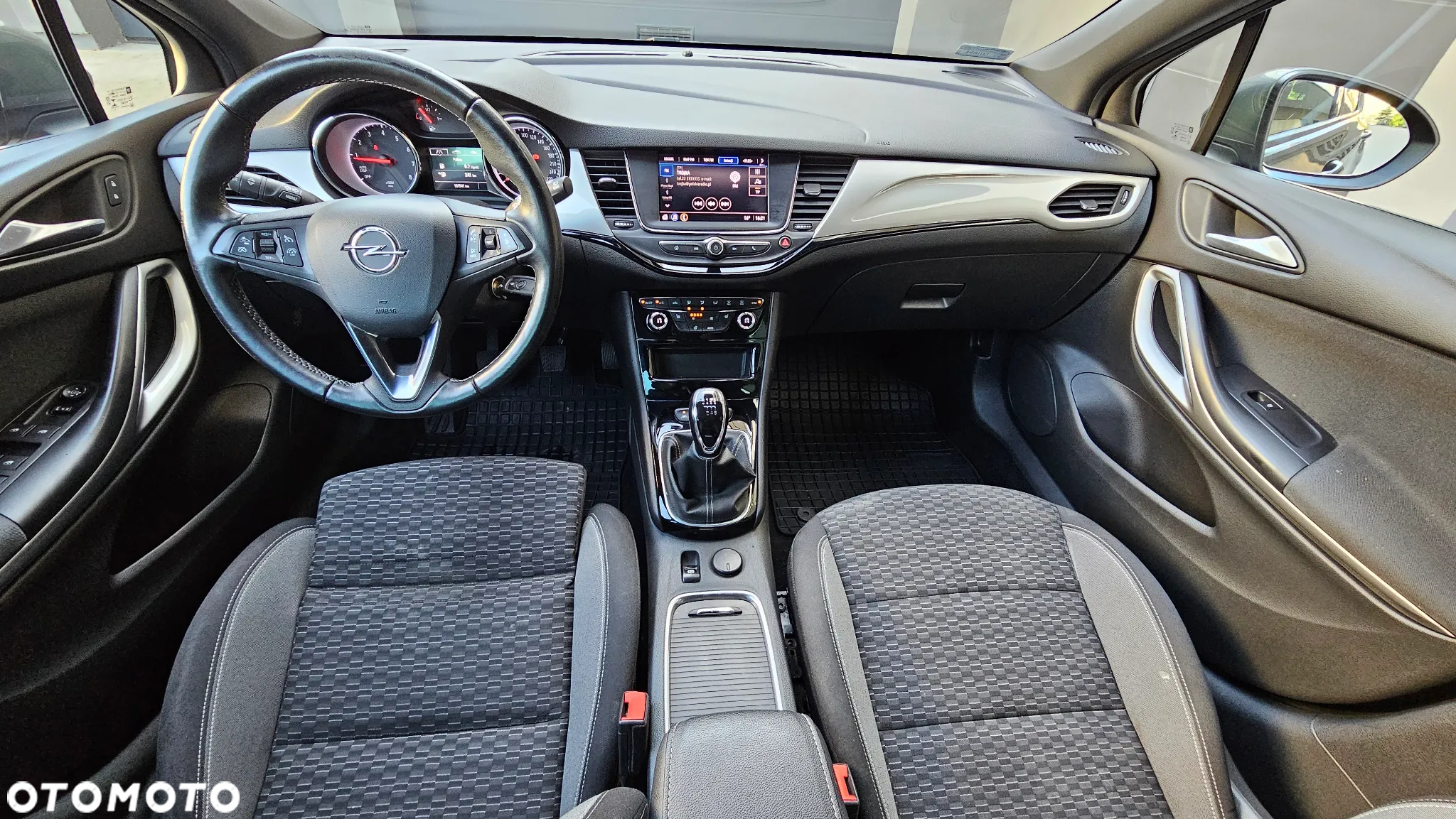 Opel Astra V 1.2 T GS Line S&S - 8