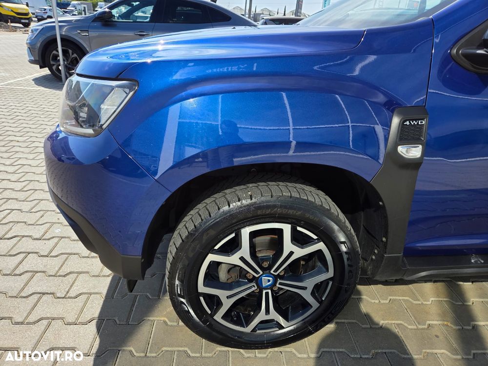 Dacia Duster 1.5 Blue dCi 4WD Prestige jante 17" - 10