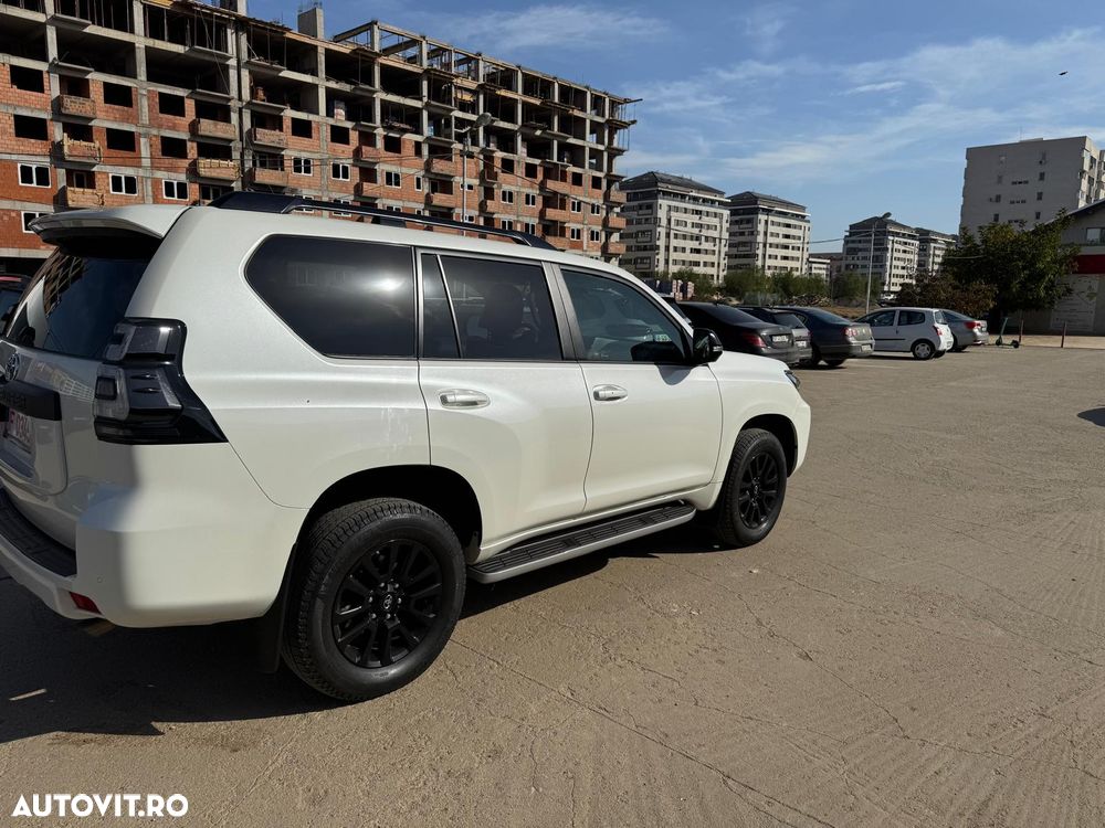 Toyota Land Cruiser 2.8l D-4D 204 CP A/T 7 locuri Luxury AVS - 14