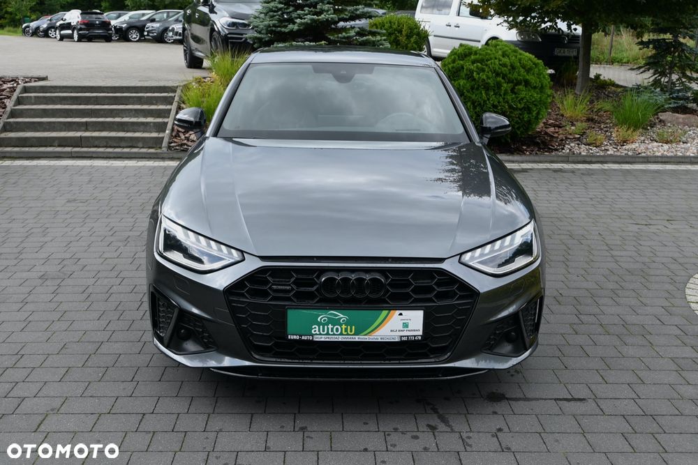 Audi A4 Limousine 40 TFSI quattro S tronic S line - 13