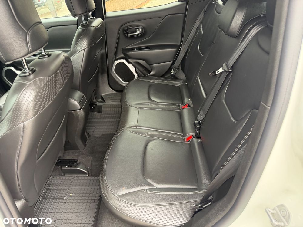 Jeep Renegade 1.4 MultiAir Limited - 27
