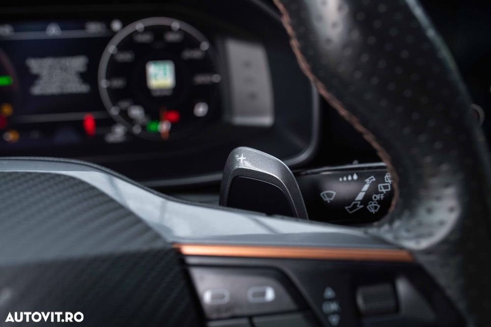 Cupra Formentor 1.4 e-Hybrid DSG - 17