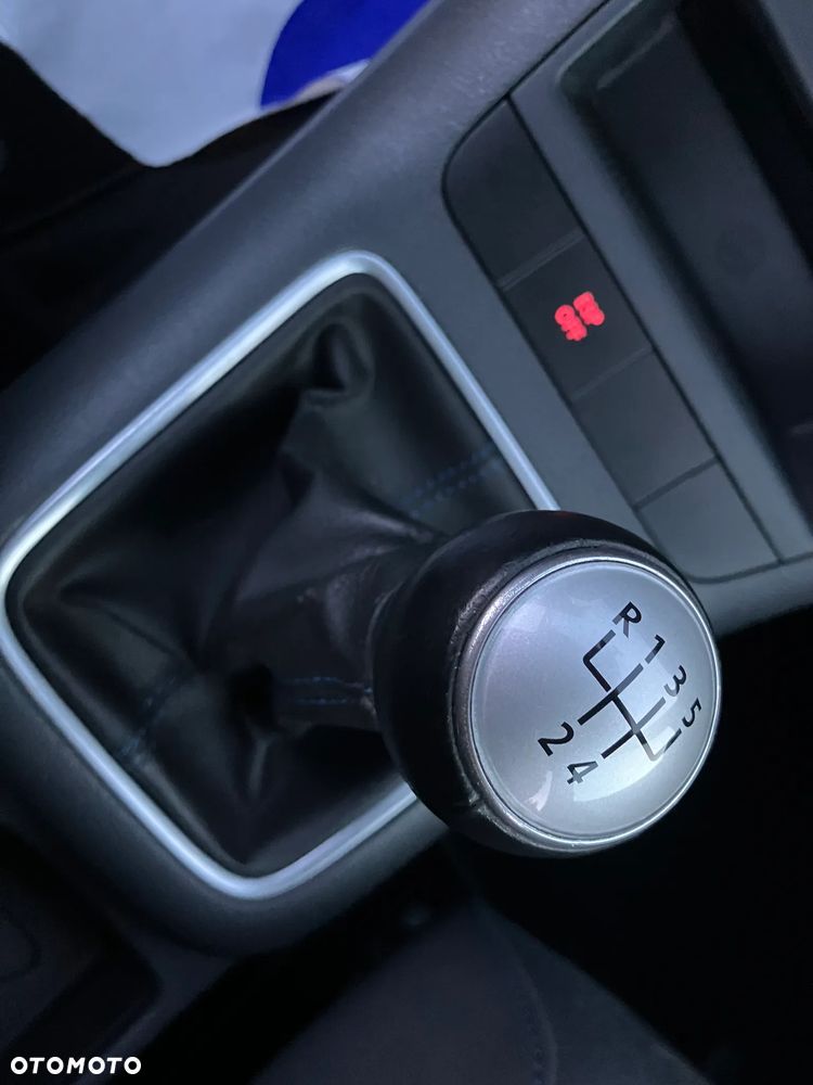 Volkswagen Golf Plus 1.6 Tour Edition - 28