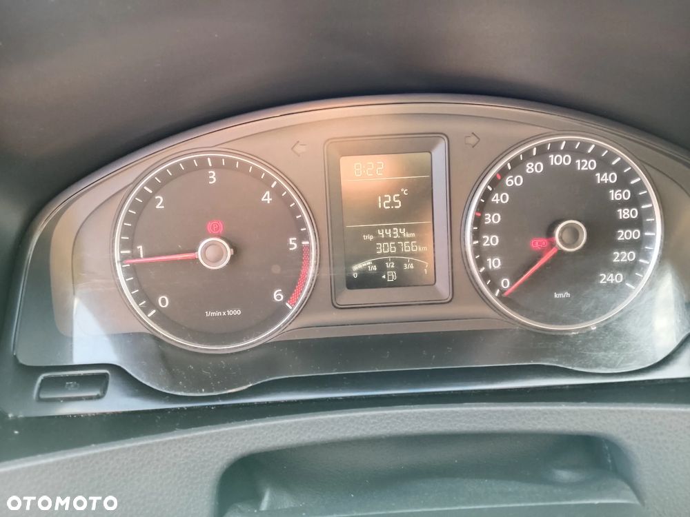 Volkswagen T5 Transporter Long - 13