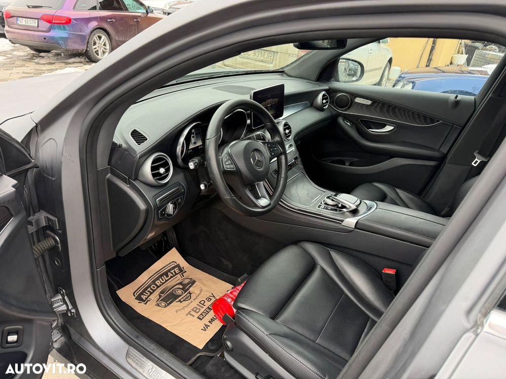 Mercedes-Benz GLC 220 d 4MATIC - 12
