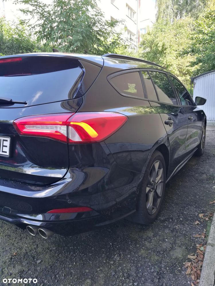 Ford Focus 1.0 EcoBoost ST-Line - 5