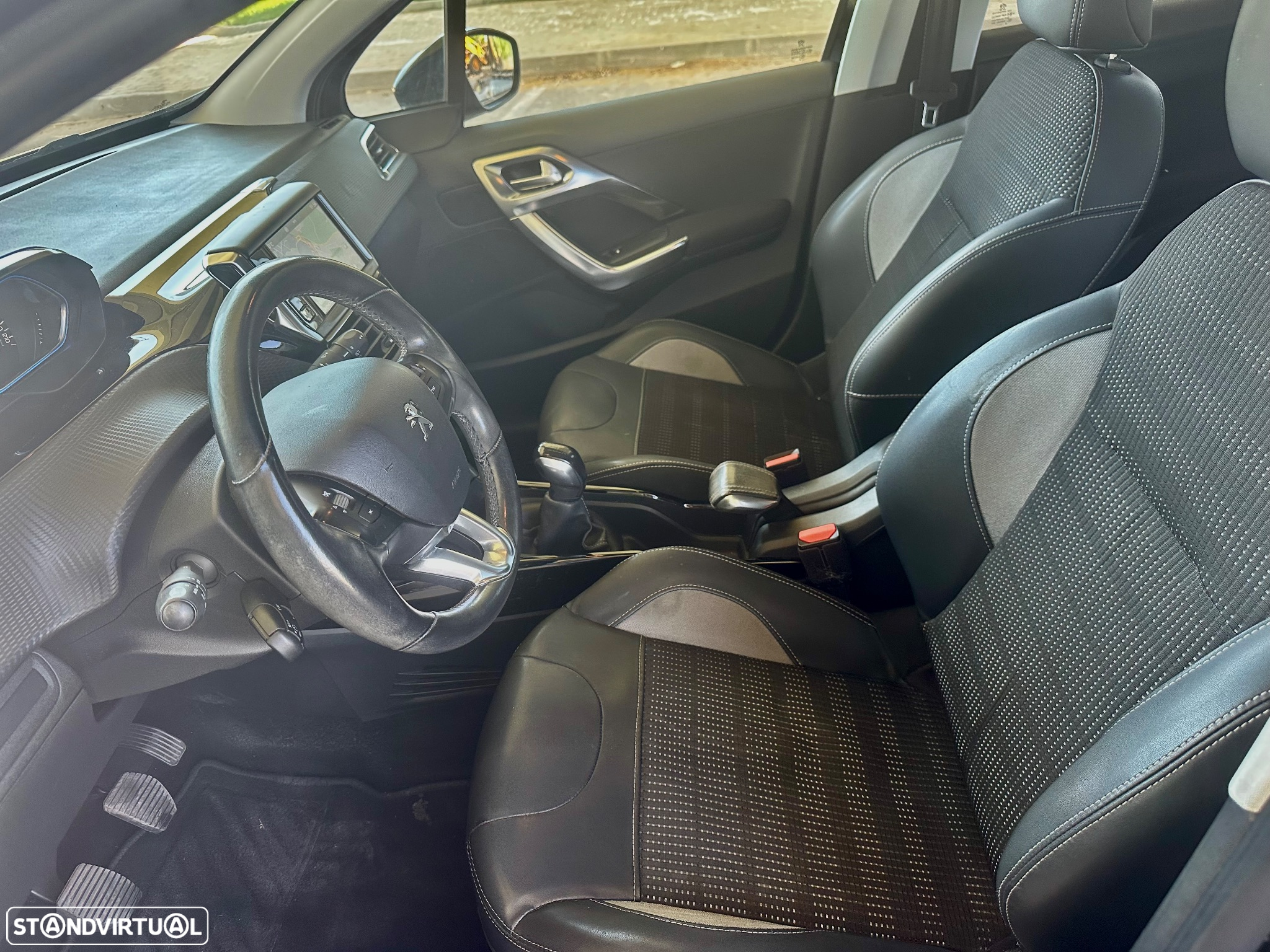 Peugeot 2008 1.6 BlueHDi Allure - 7