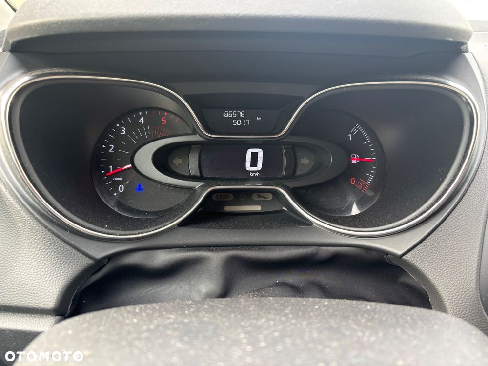 Renault Captur 1.5 dCi Energy Intens - 12