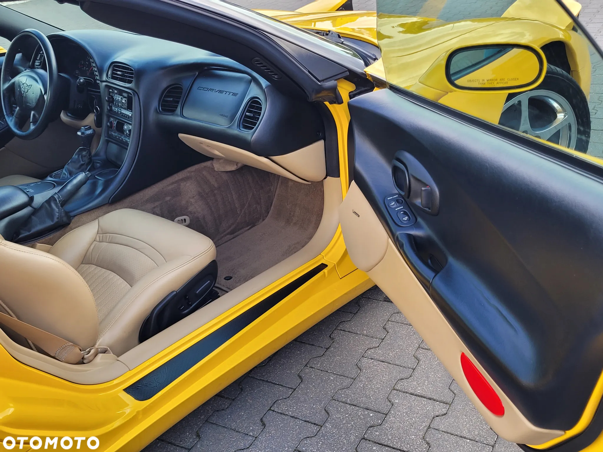 Chevrolet Corvette Coupe Automatik SB - 12