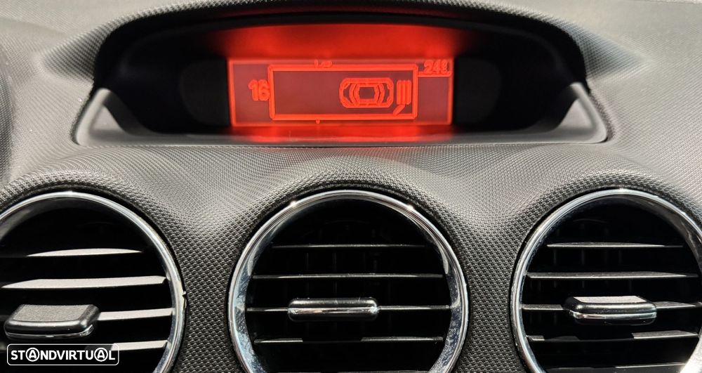Peugeot 308 CC 1.6 HDi Sport - 25
