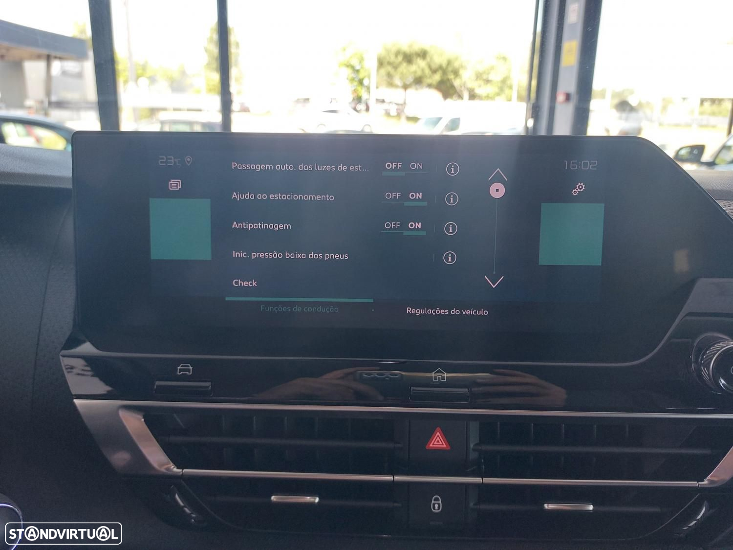 Citroën e-C4 50 kWh Shine Pack - 28
