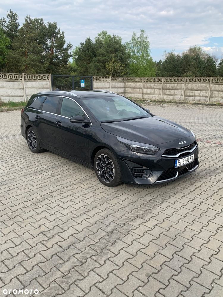 Kia Ceed - 3
