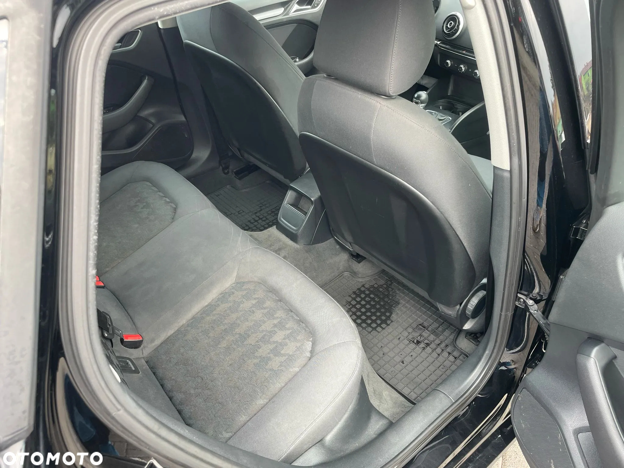 Audi A3 1.6 TDI Sport S tronic - 15