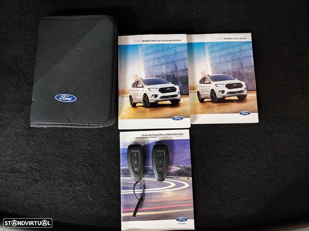 Ford Kuga 1.5 TDCi ST-Line - 42