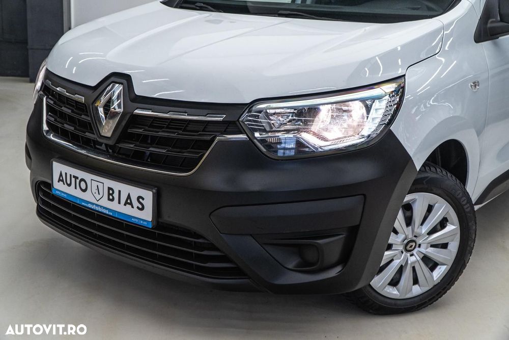 Renault Express - 12