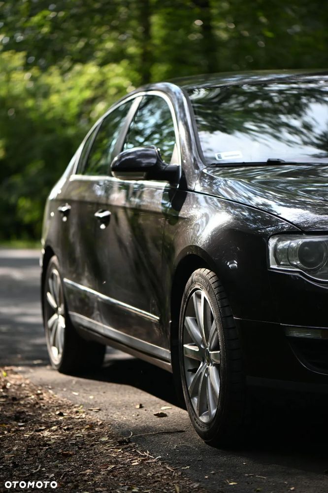Volkswagen Passat 2.0 TDI Highline - 4