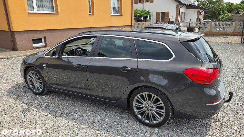 Opel Astra 1.4 T Cosmo S&S - 40