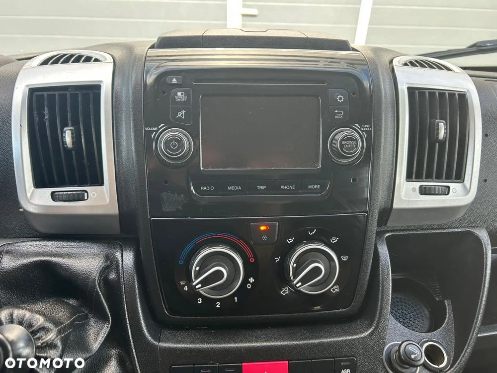 Fiat Ducato 2.3 MultiJet 130KM L3H2 Brygadówka Doka holenderka 6 osób **KLIMA**Sprowadzony** - 13