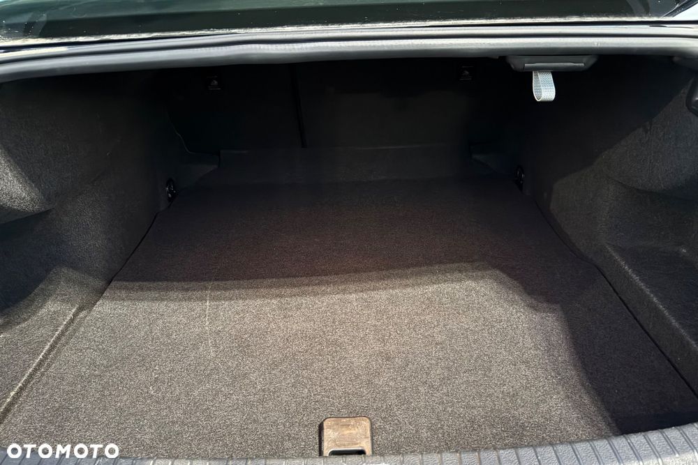 Volkswagen Passat 1.5 TSI EVO Essence DSG - 26