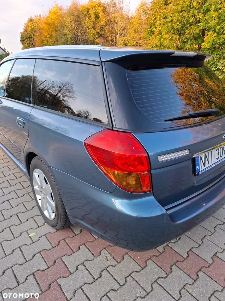 Subaru Legacy - 10