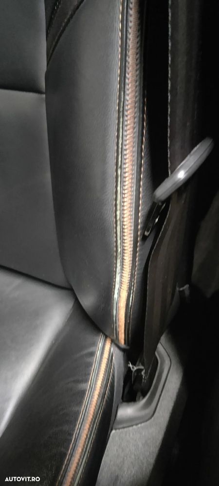 Volvo V40 T5 VEA AWD Aut Momentum - 26