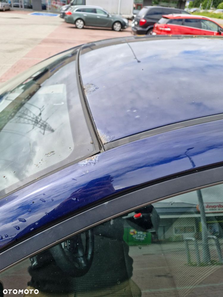 Toyota Avensis 2.0 D-4D - 12