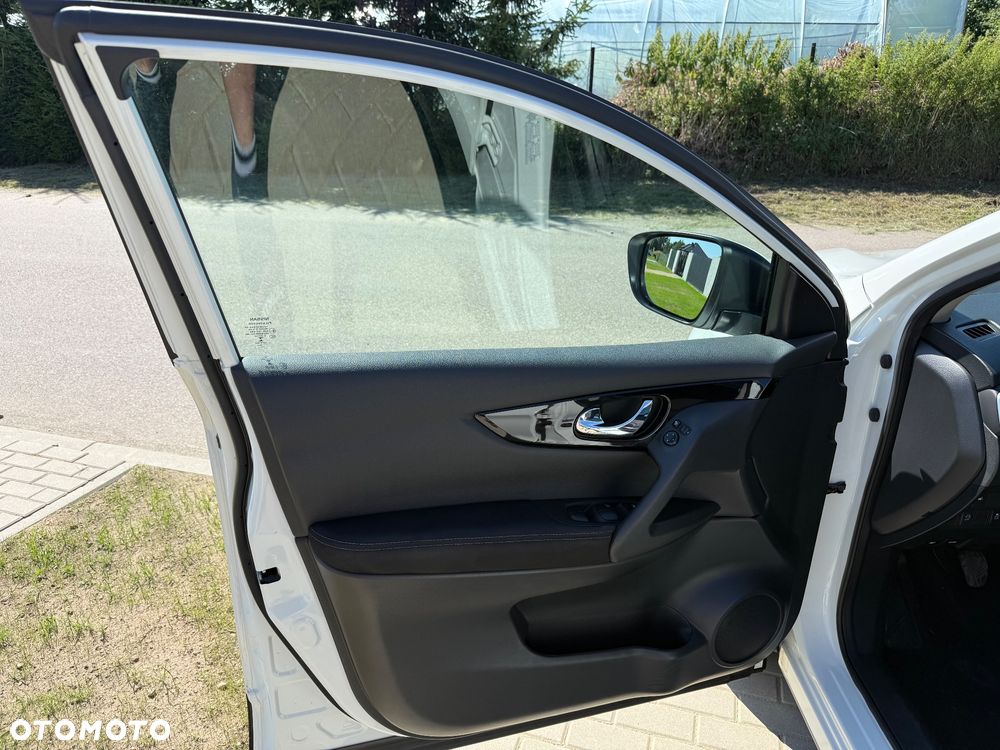 Nissan Qashqai - 17