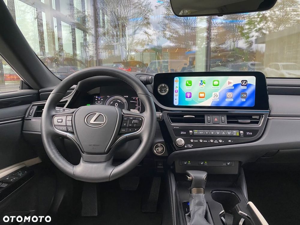Lexus ES 300h Business Edition - 5