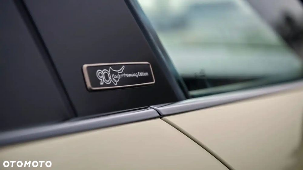 Porsche Taycan - 6