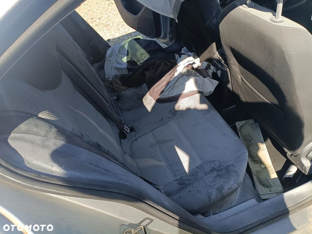 Volkswagen Jetta 1.4 DSG Comfortline - 8