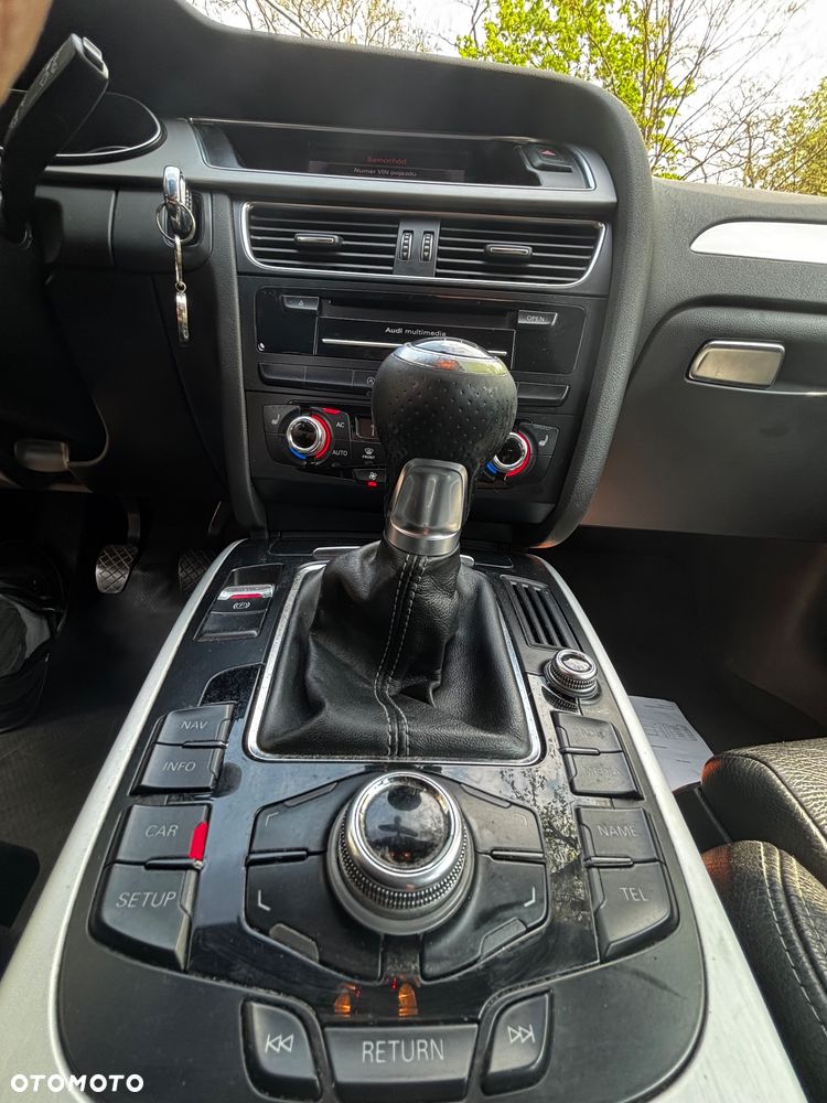 Audi A4 Avant - 17