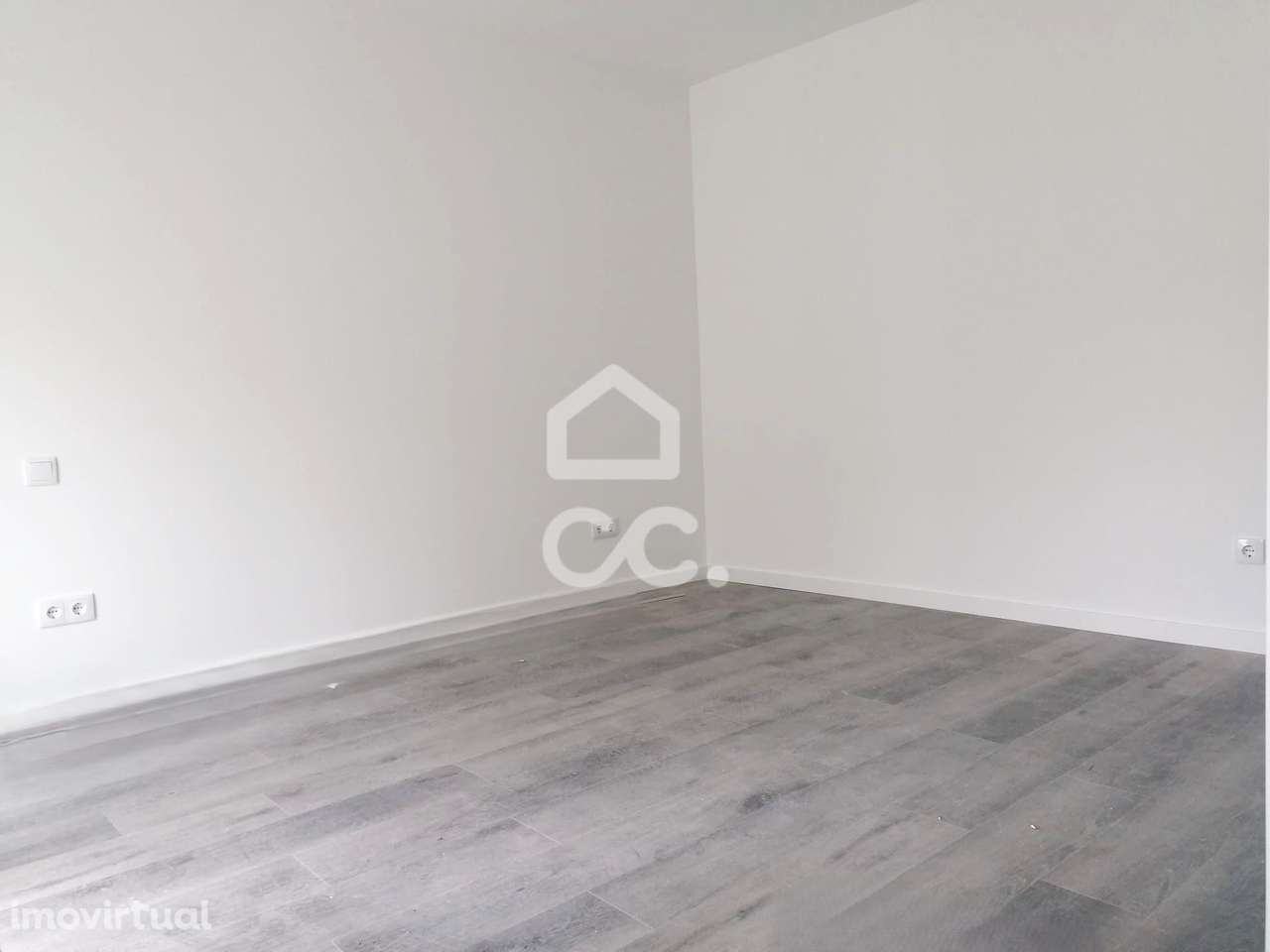 Moradia T3 totalmente remodelada, em Lourinhã – Conforto, modernidade - Grande imagem: 5/22