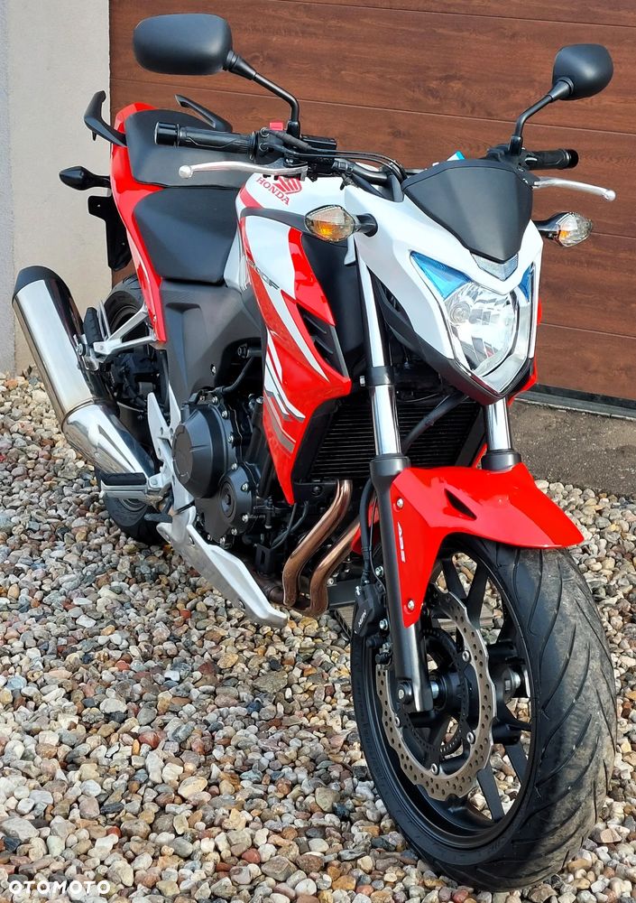 Honda CB - 23