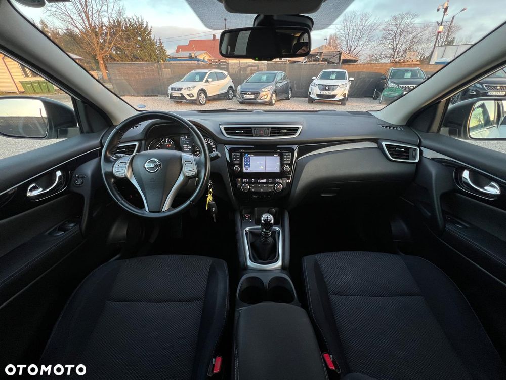 Nissan Qashqai 1.6 DIG-T Tekna - 4