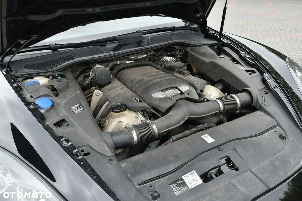Porsche Cayenne - 30