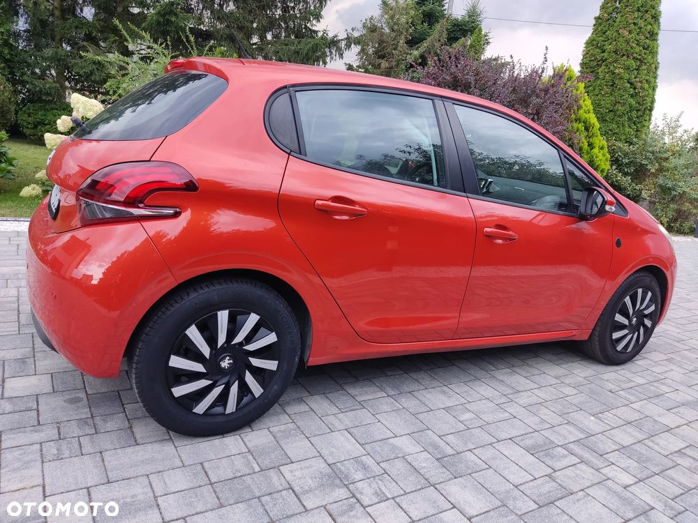 Peugeot 208 1.2 PureTech Active - 11