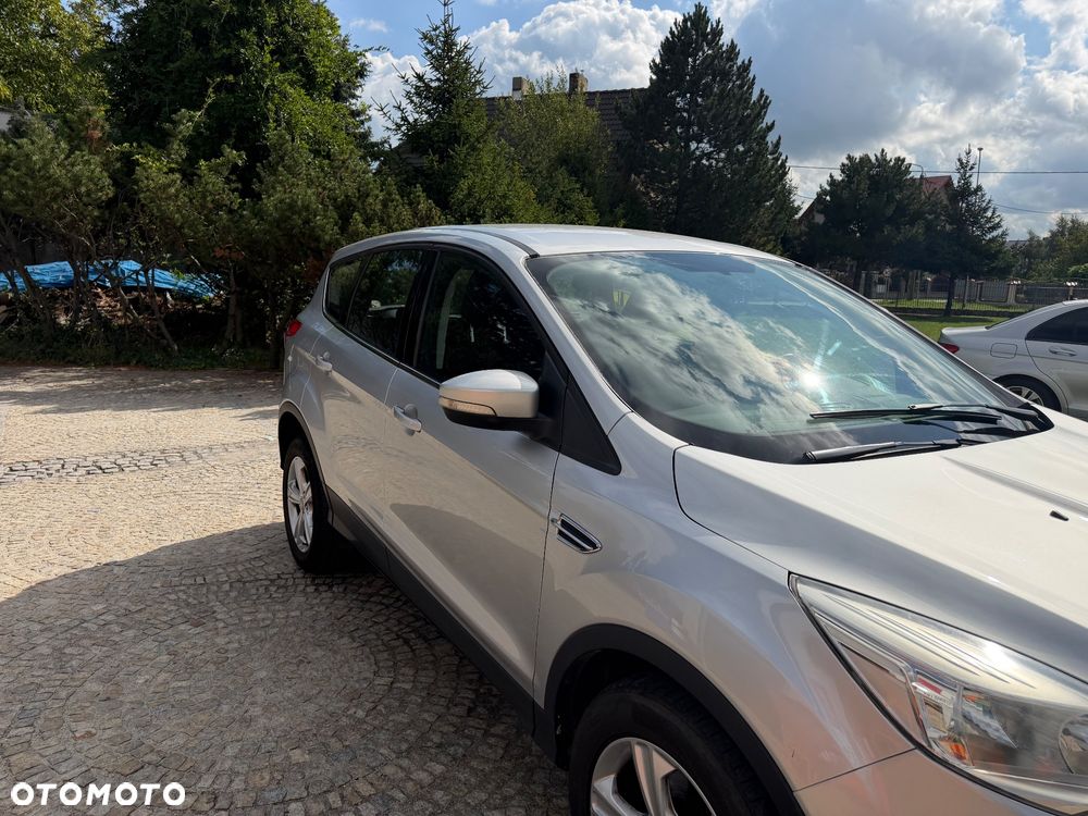 Ford Kuga 2.0 TDCi 4x2 Cool & Connect - 16