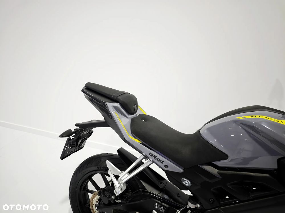 Yamaha MT - 9
