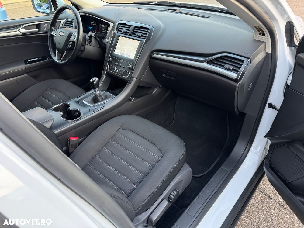 Ford Mondeo 2.0 EcoBlue Business Edition - 30