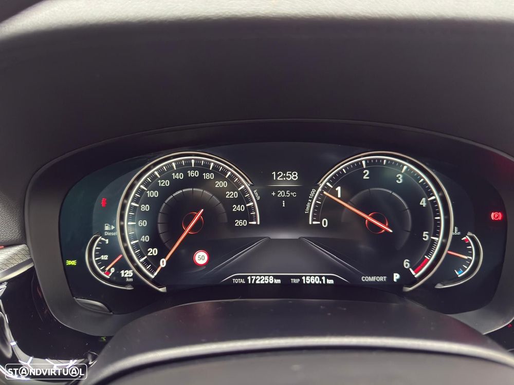 BMW 520 d Pack M Auto - 31