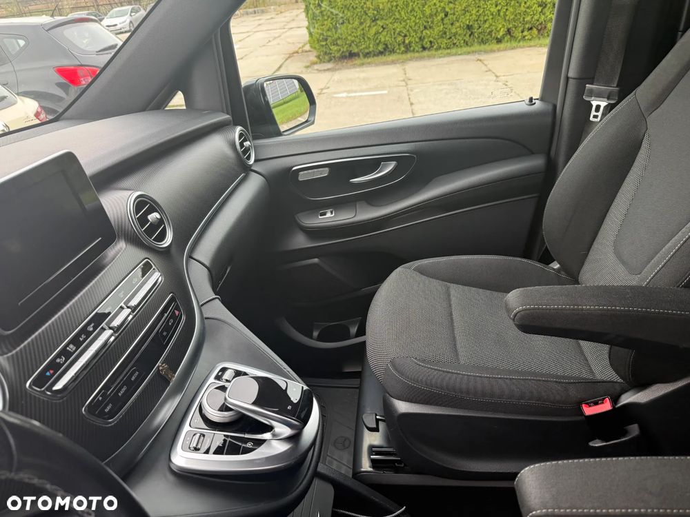 Mercedes-Benz Klasa V 250 d 4-Matic 7G-Tronic - 8