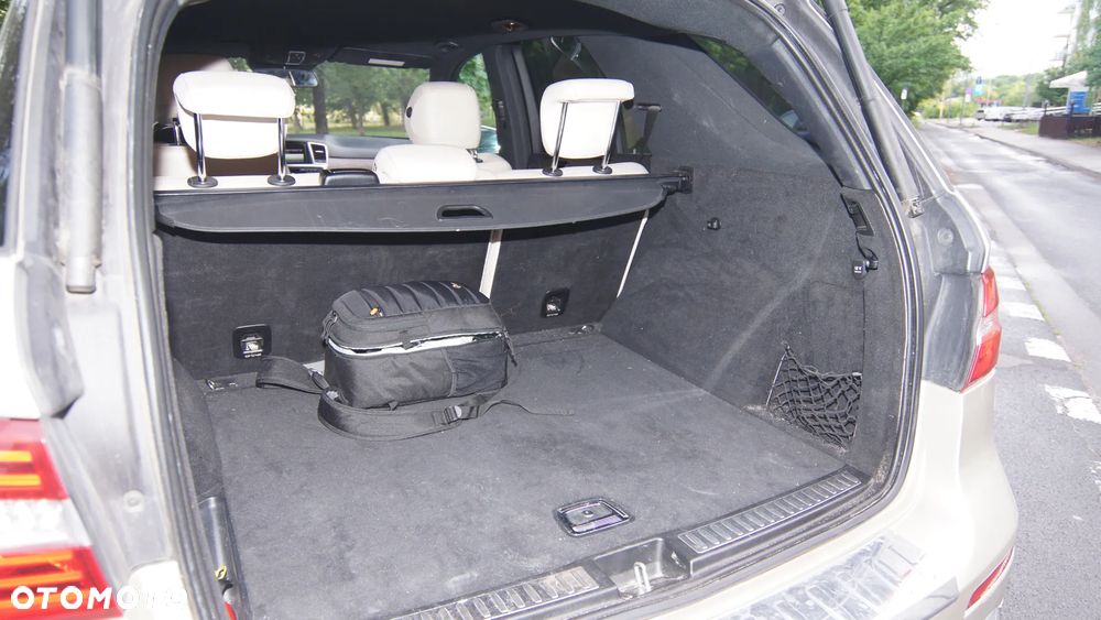 Mercedes-Benz ML - 20