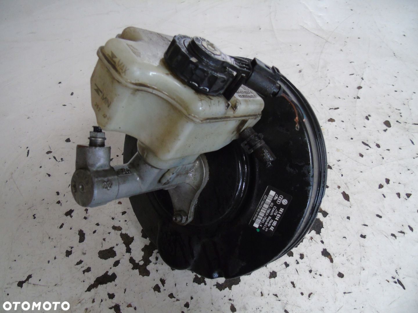 POMPA HAMULCOWA SERWO 1K1614105AE VOLKSWAGEN GOLF V - 1