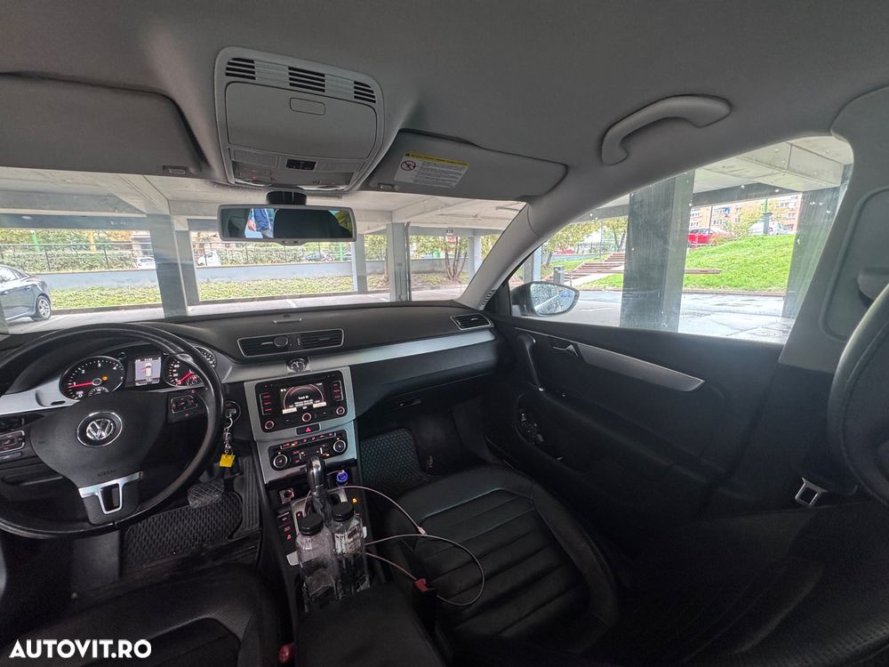 Volkswagen Passat Variant 2.0 TDI Highline DPF DSG - 9