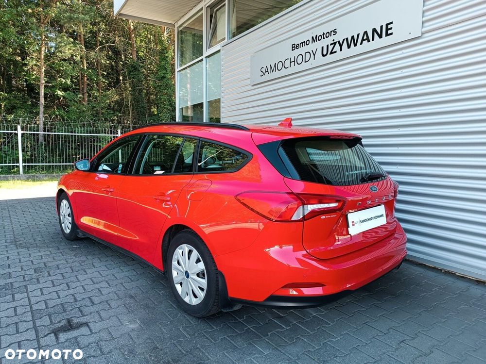 Ford Focus 1.0 EcoBoost Trend - 5