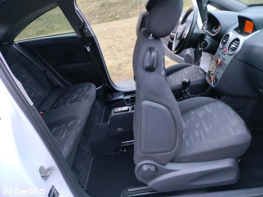 Opel Corsa 1.2 16V EcoFLEX Satellite - 31