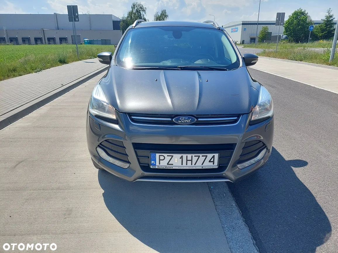 Ford Kuga 2.0 TDCi 4WD Titanium - 4