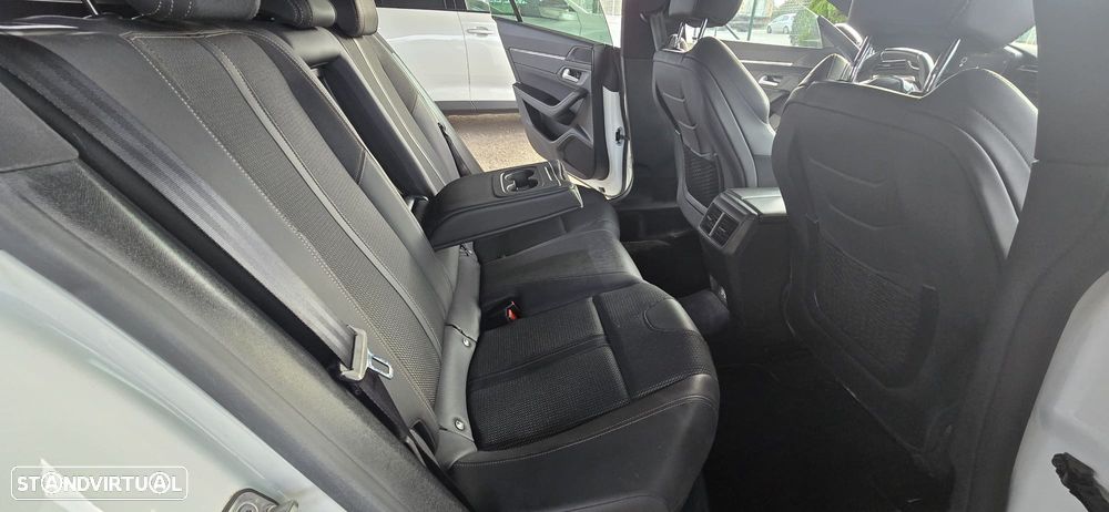 Peugeot 508 SW 1.6 Hybrid GT e-EAT8 - 29
